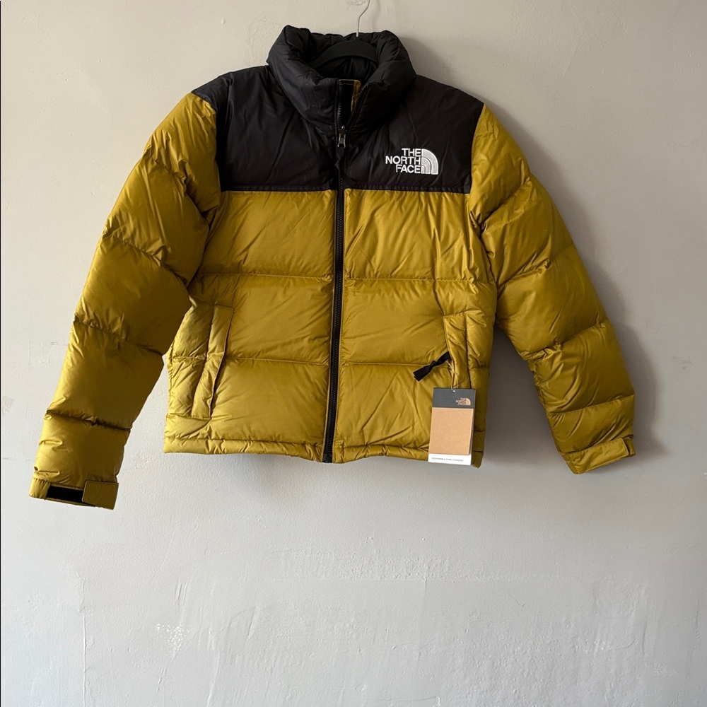 The North Face women’s 96 Retro Nuptse down jacket amber green Small Authentic - Picture 5 of 12